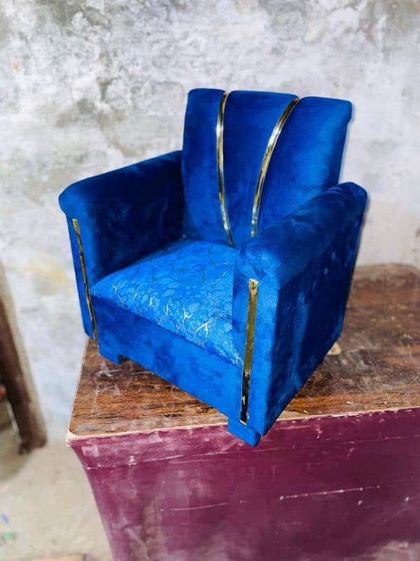 Mini sofa seat's for baby's Home Delivery Available in All Pakistan 4