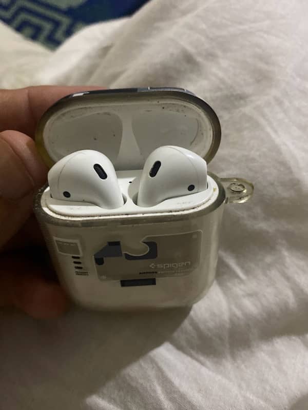 Apple 2nd Generation 1