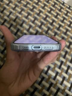 Apple iPhone 15
