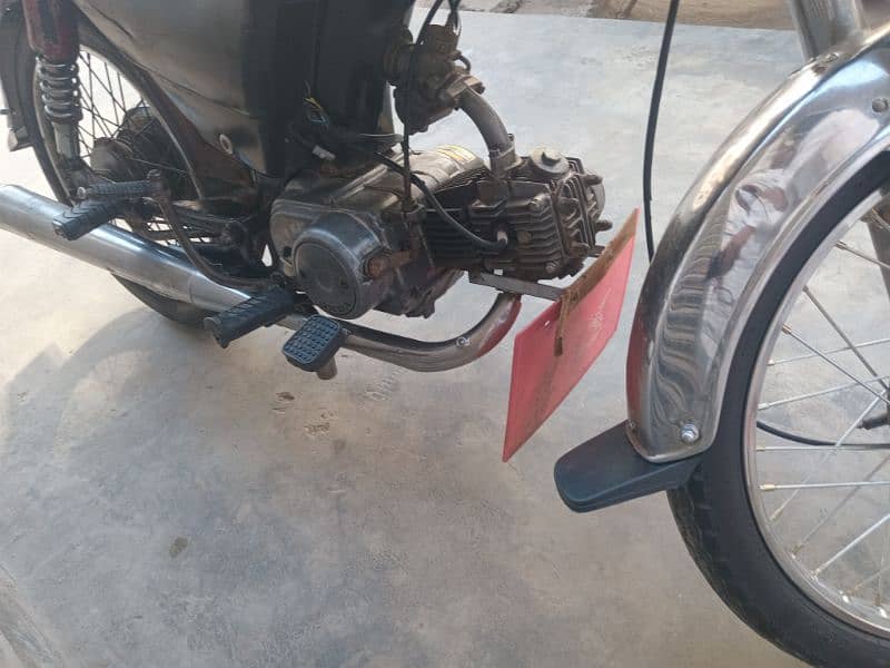 Honda 70cc bike Model 1996 Multan l documents available clear. 0