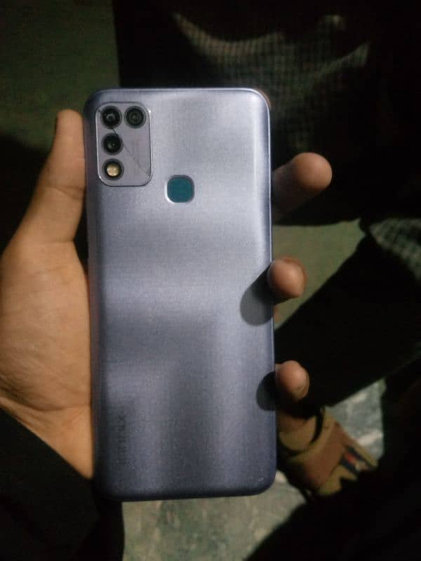Infinix hot 11 play PTA approved 4/64 03241730391 or whtsp 03476349098 1