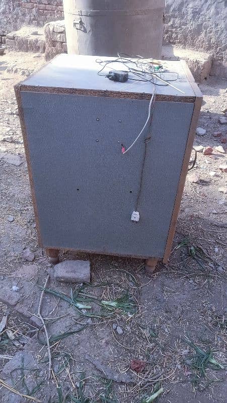 incubator 4