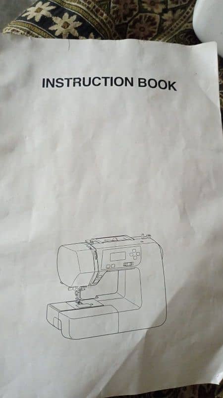 Sewing Machine just like new 5