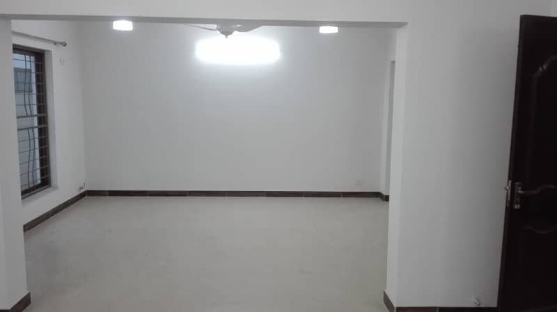 17 Marla 4 Bedroom House Available For Rent In Sector F Askari Lahore cantt 3