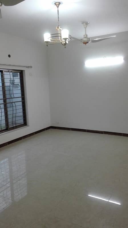 17 Marla 4 Bedroom House Available For Rent In Sector F Askari Lahore cantt 7