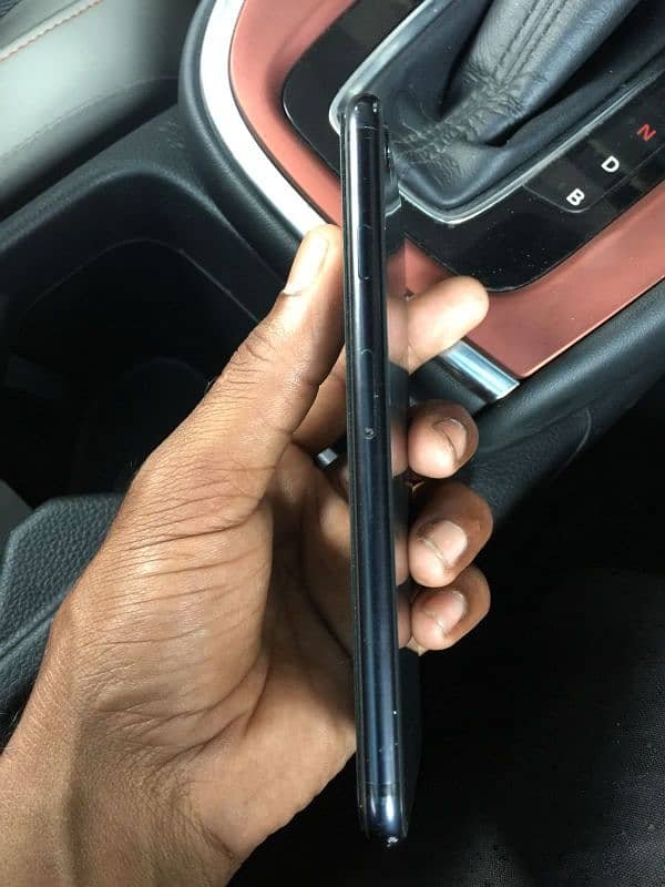 SE 64GB HEALTH 83 NON PTA 5