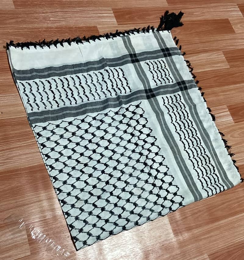 Palestinian Keffiyeh Scarf – Summer-Ready Fashion for Men & Women 5