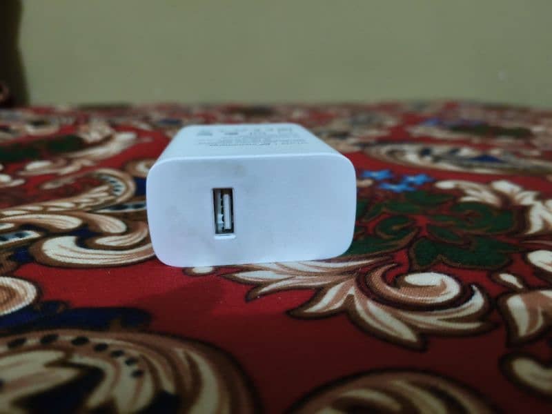 Vivo V40e new flash Adapter 2