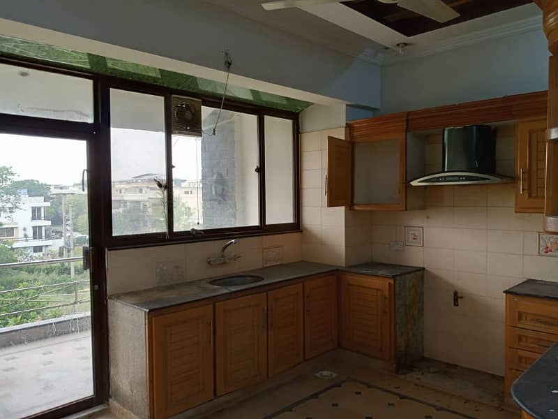 Get An Attractive Upper Portion In Islamabad Under Rs. 170000 4