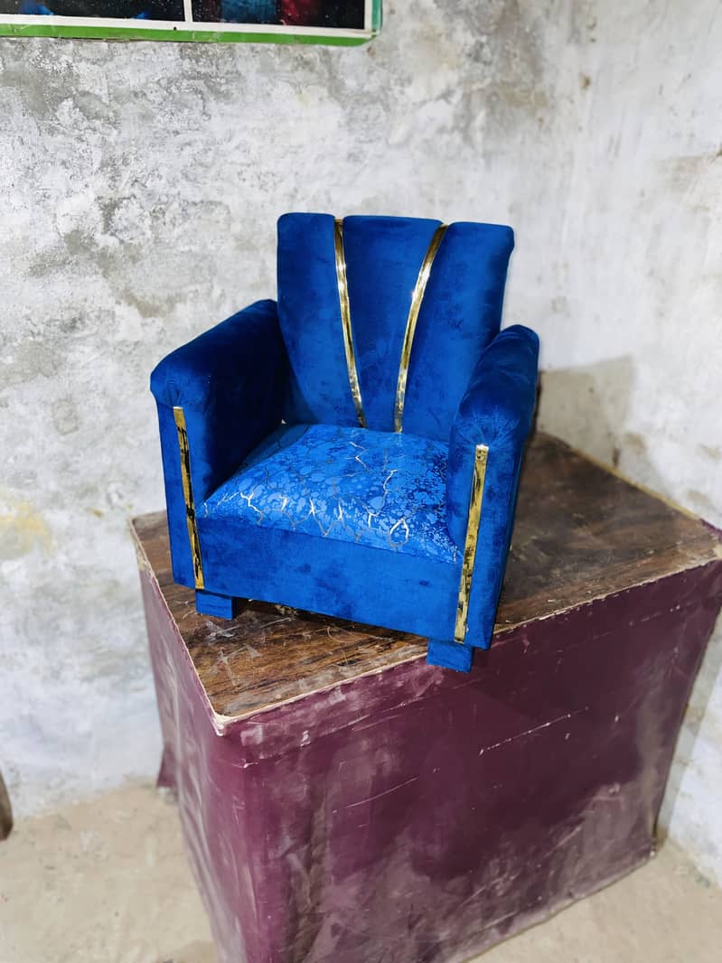 Mini sofa seats for baby’s Home Delivery Available in All Pakistan 2