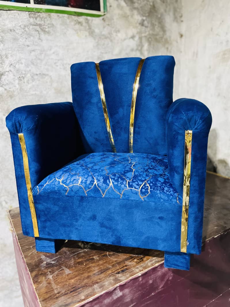 Mini sofa seats for baby’s Home Delivery Available in All Pakistan 4