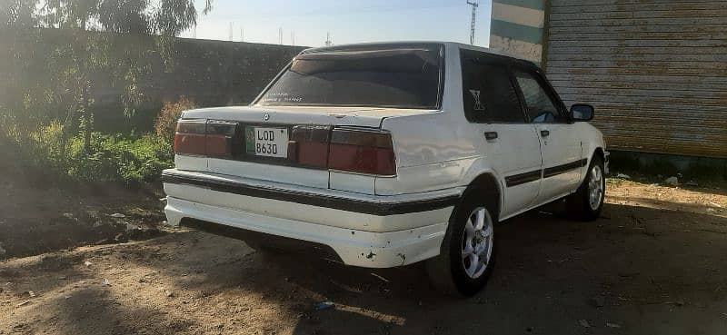 Toyota Corolla 86 3