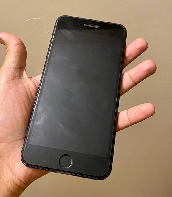 iPhone 7 Plus 256 GB PTA APPROVED 3