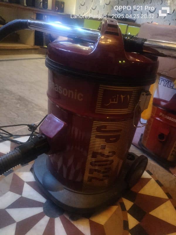 vacuum cleaner 2