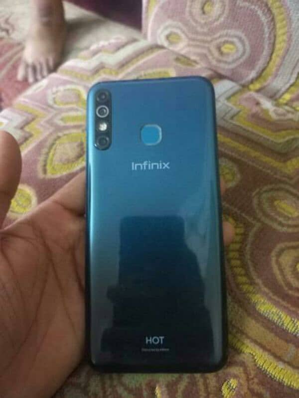 infinix hot 8 1