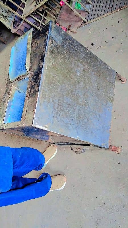 ice crusher machine 3month use hui hai contact num 03126315127 2