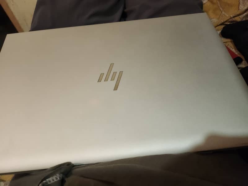 hp amd razon 7 pro 4750u with radeon graphics 1.70 ghz 0