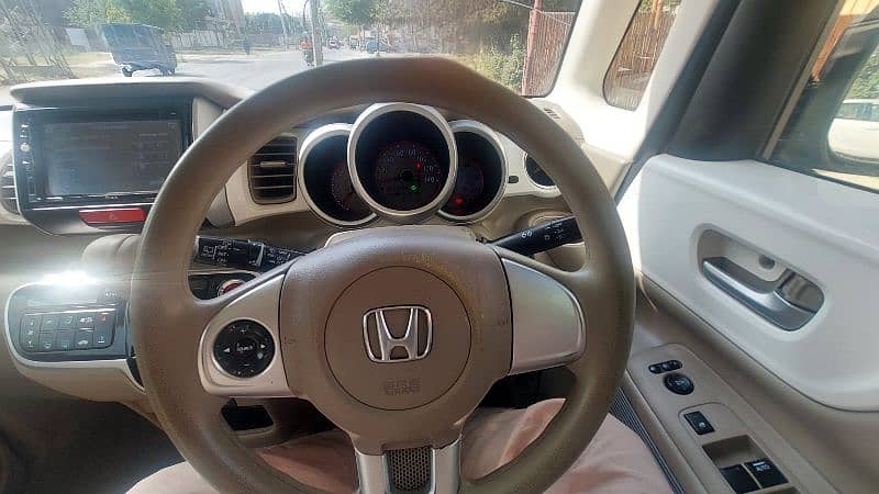 Honda N Box Slash 2016 6