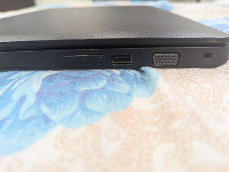 Dell Latitude 3480 10