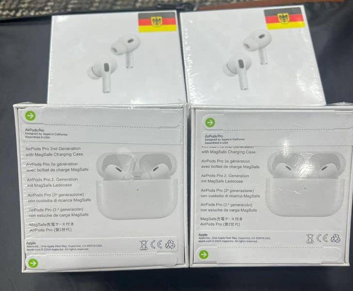 Airports Pro Generation 2  good Battery timing good And long -lasting 2