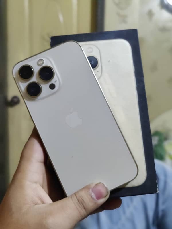 Iphone 13 pro Jv with box and cable 0