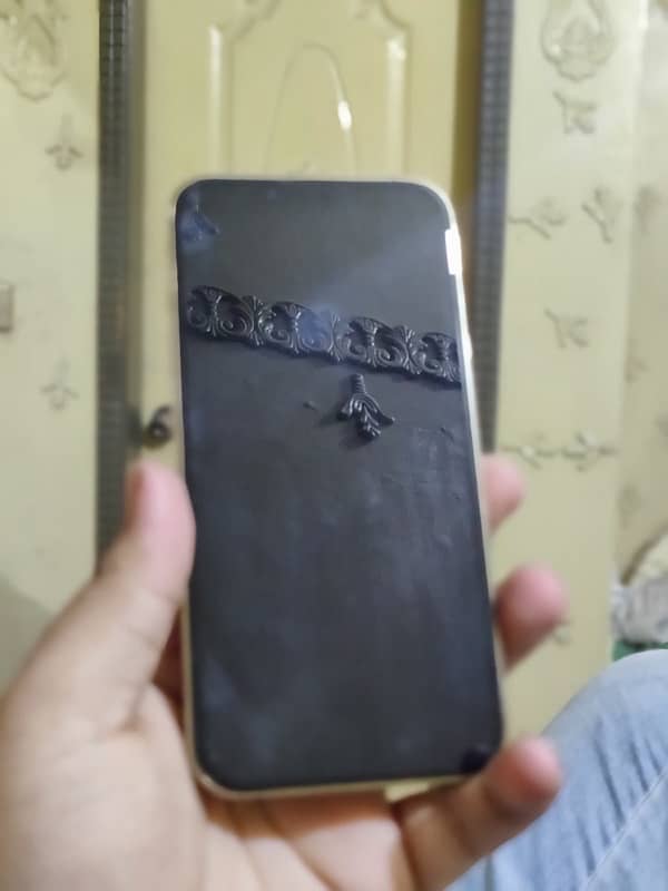 Iphone 13 pro Jv with box and cable 10
