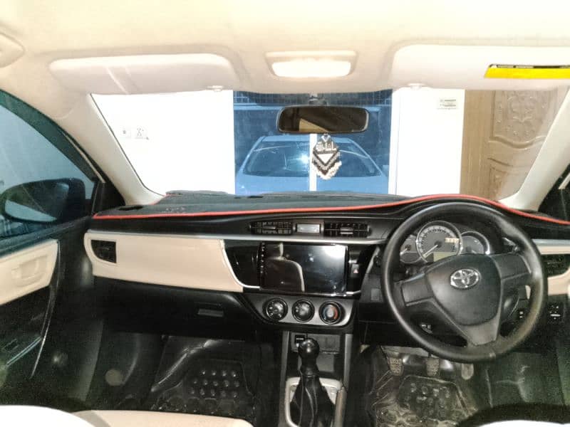 Toyota Corolla XLI 2014 14
