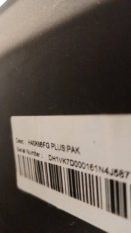 Smart Led Almost New H40K66FG PLUS Original No Copy No Replica 3