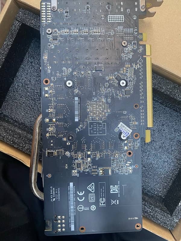 RX580 256bits  (8gb) 0