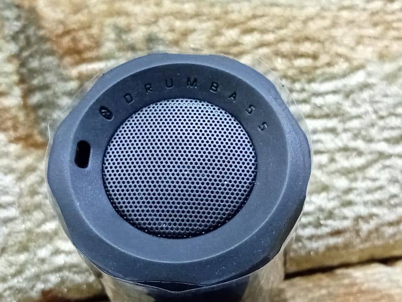 Bluetooth Speaker LIFETRONS DrumBass Imported 4