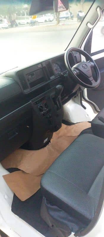 Daihatsu Hijet 2020 11