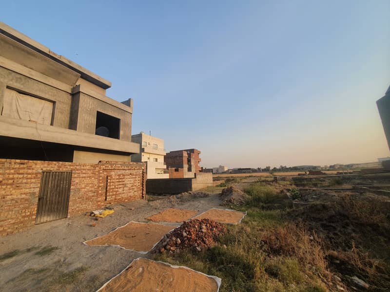 5 Marla Grey Structure | 3-Storey House | Pak Arab Phase 2 (GVL) 7