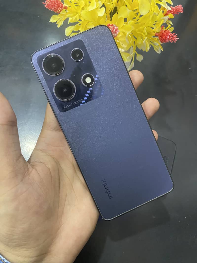 Infinix Note 30 1