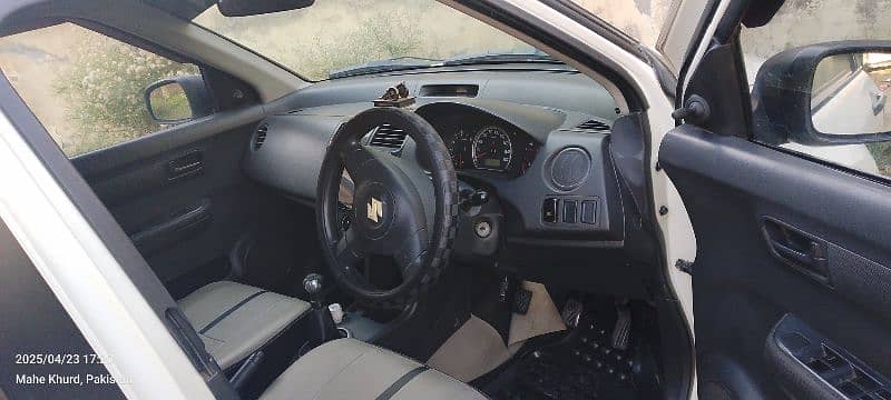 Suzuki Swift 2011 4