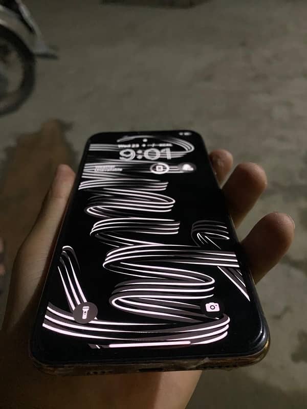 I phone 11 pro max jv non pta 64gb 4