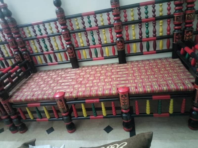 Cultural Sofa set with table 0