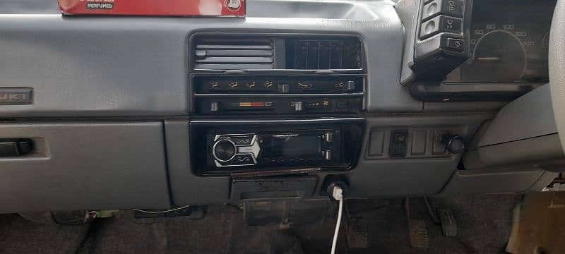 Suzuki Swift 1996 4