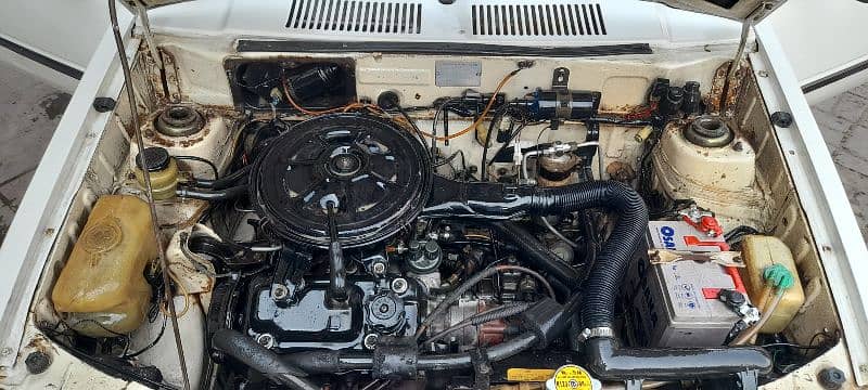 Suzuki Swift 1996 15