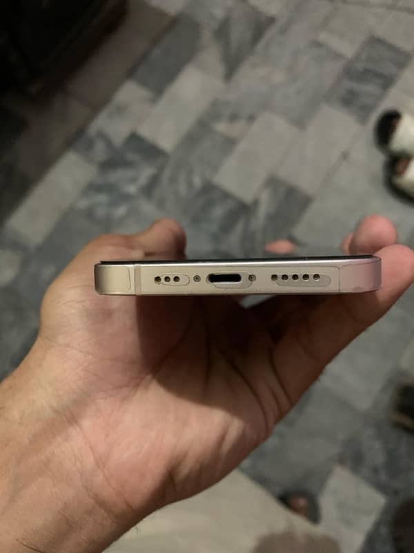 iPhone 13 Non pta 3