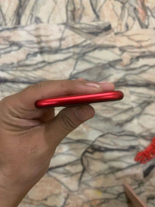 IPhone SE sim working 5