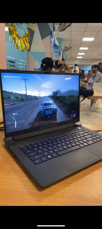Dell Alienware M15 R7, RTX 3060, Ryzen 7 6800H 0