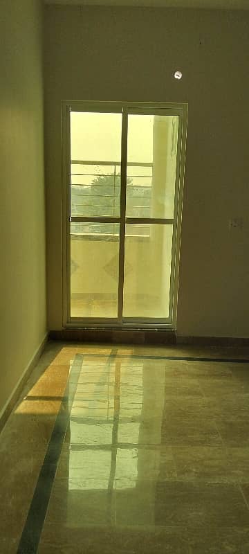 Your Search Ends Right Here With The Beautiful Upper Portion In Gulberg 3 - Block A1 At Affordable Price Of Pkr Rs. 65000/- 3