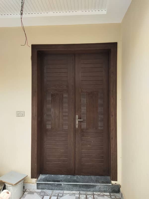 Office Space Is Available For Rent 4
