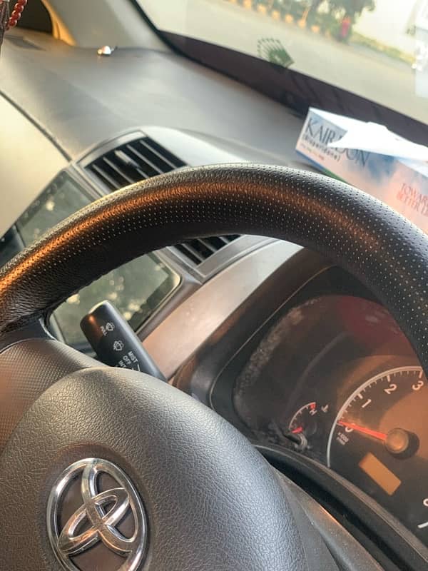 Toyota Corolla 2013 Xli Convert Gli Outclass condition Brand new Car 18