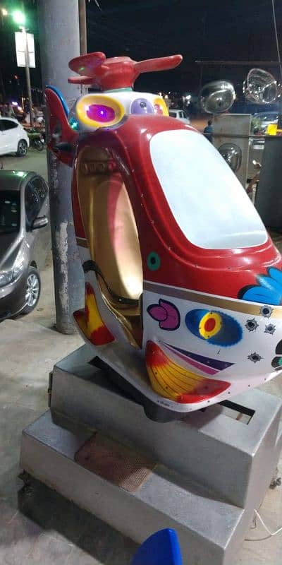 token rides/ jumping caslte/ jhuly / jump / kiddi ride / kids / playla 14