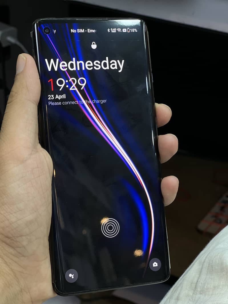 Oneplus 8, 8/128 Pta approved 3