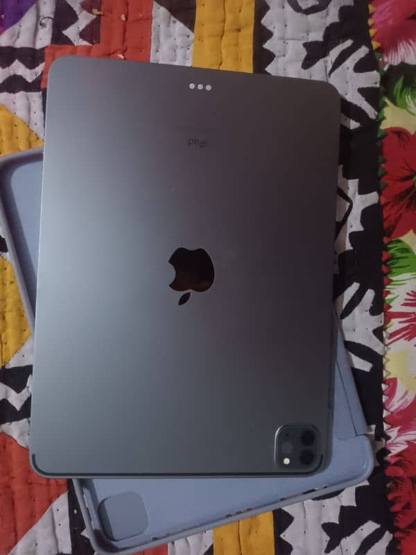 ipad pro M1 chip  3rd generation 2