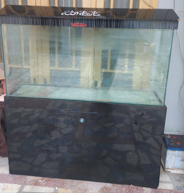 Fish Aquarium tank,  Danios mollies accessories filters Peshawar 5