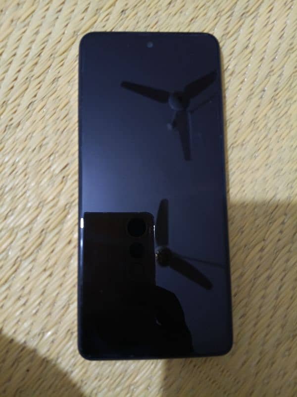 Ifinix Note 30 10/10 8/256 condtion with puch no any fault urjant sale 1