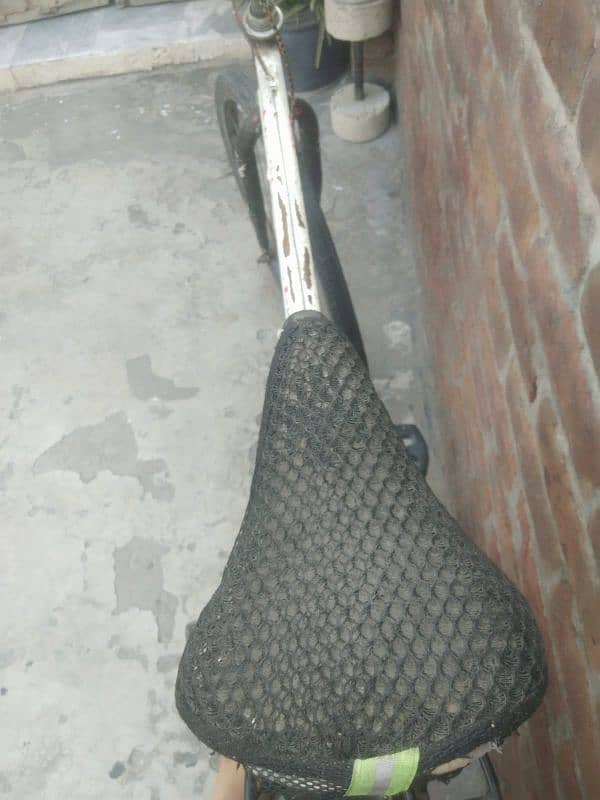 bicycle for sale in good condition 3